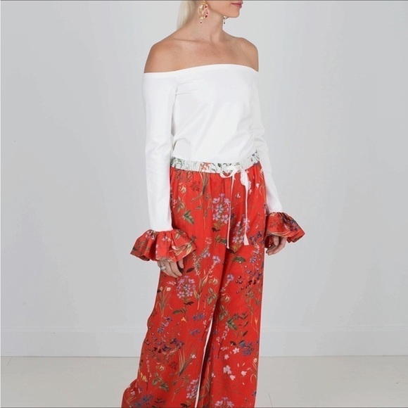 Alexis Kirin Women’s Off The Shoulder Top Flare Cuff Top Size XS - Picture 1 of 11